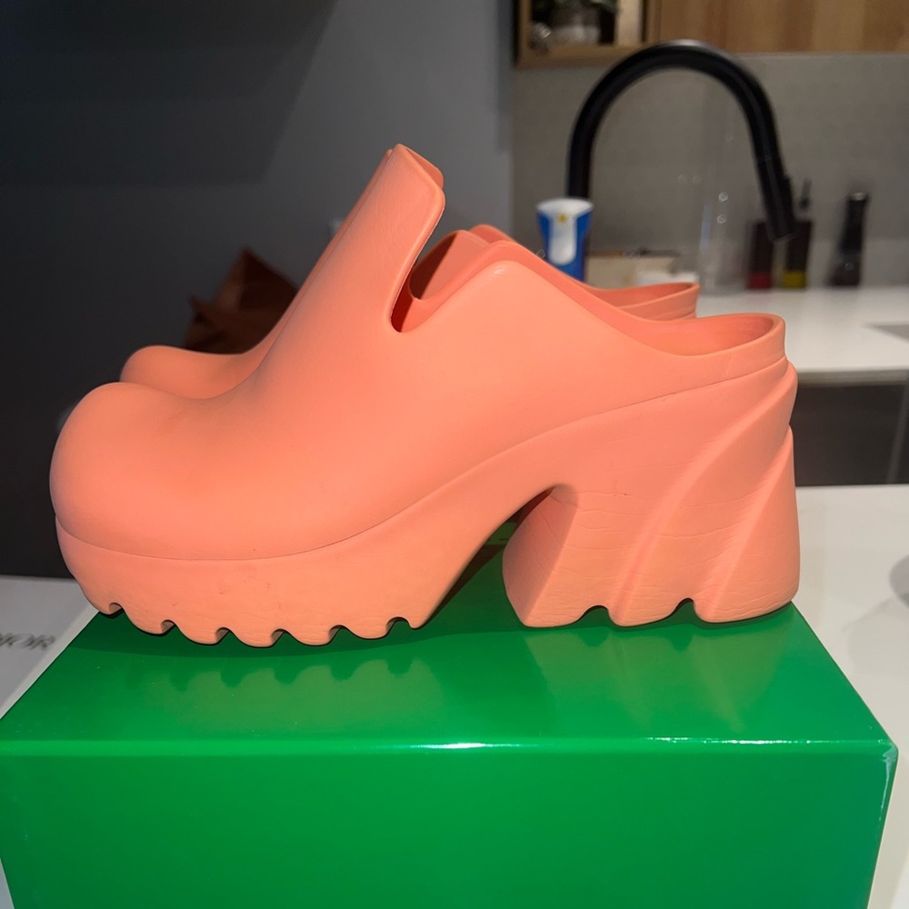 Bottega Veneta Clogs